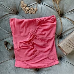 Guess Strapless Top 🎀